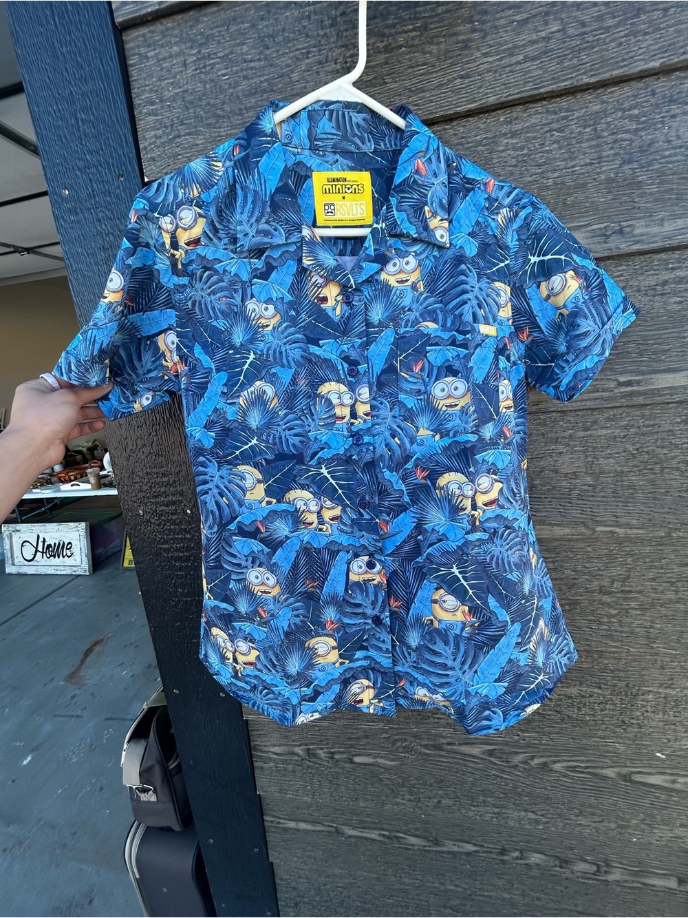 RSVLTS Blue Minions Tropical Button-Up Shirt Never worn
